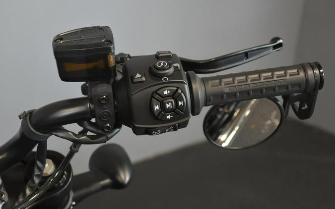 2026 Harley-Davidson Sportster S Vivid Black Black Trim