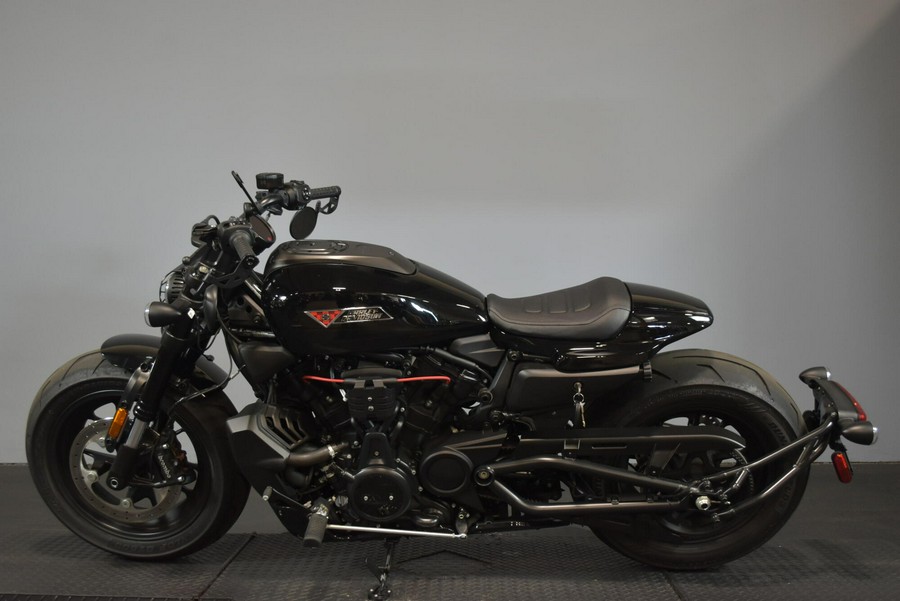2026 Harley-Davidson Sportster S Vivid Black Black Trim