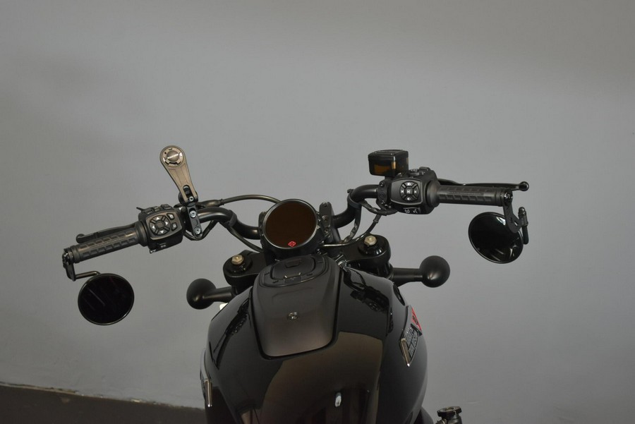 2026 Harley-Davidson Sportster S Vivid Black Black Trim