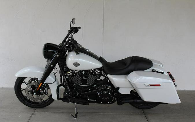 2024 Harley-Davidson® FLHRXS - Road King® Special