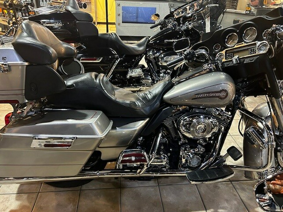 2007 Harley-Davidson Electra Glide® Classic Pewter Pearl