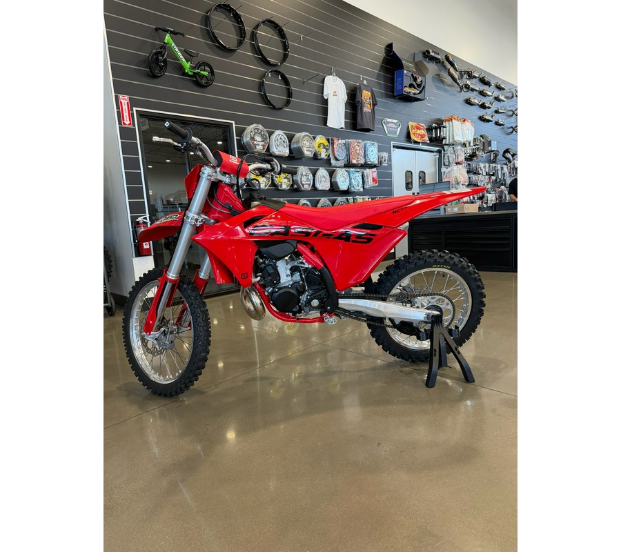 2025 GASGAS MC 250