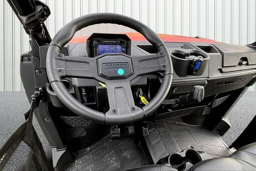 2026 Polaris RANGER CREW 1000 PREMIUM ROVER RUST Premium