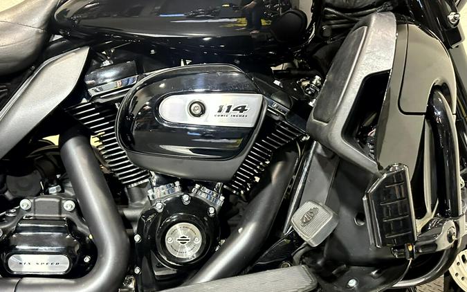 Harley-Davidson® Ultra Limited 2020 FLHTK 615245T BLACK