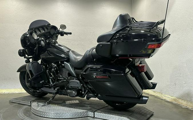 Harley-Davidson® Ultra Limited 2020 FLHTK 615245T BLACK