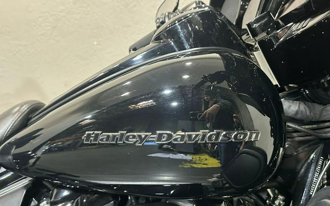 Harley-Davidson® Ultra Limited 2020 FLHTK 615245T BLACK