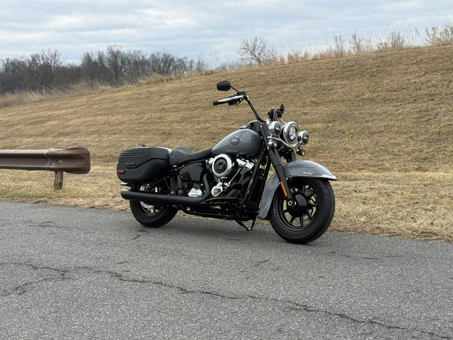 2026 Harley-Davidson® FLHC - Heritage Classic