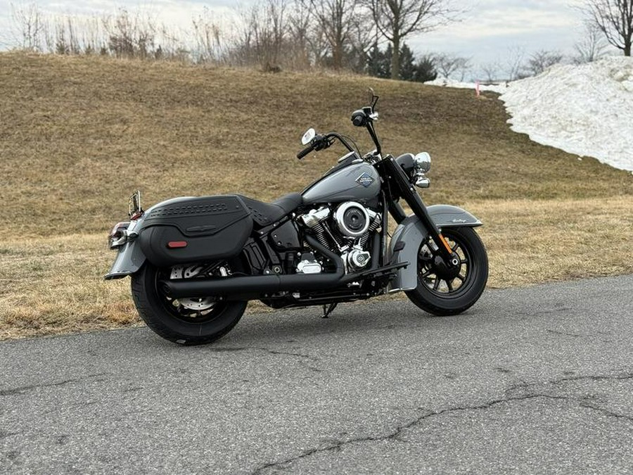 2026 Harley-Davidson® FLHC - Heritage Classic