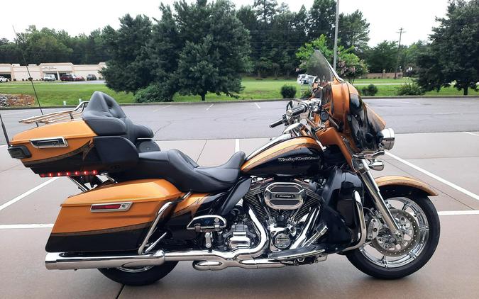 2015 Cvo Electra Glide Ultra Limited Two-Tone Gold Rush/Carbon Dust