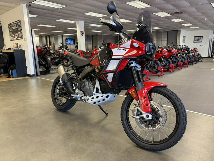 2025 Ducati DesertX Discovery