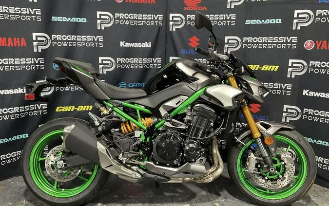2025 Kawasaki Z900 SE ABS