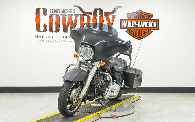 2011 Harley-Davidson® FLHX - Street Glide®