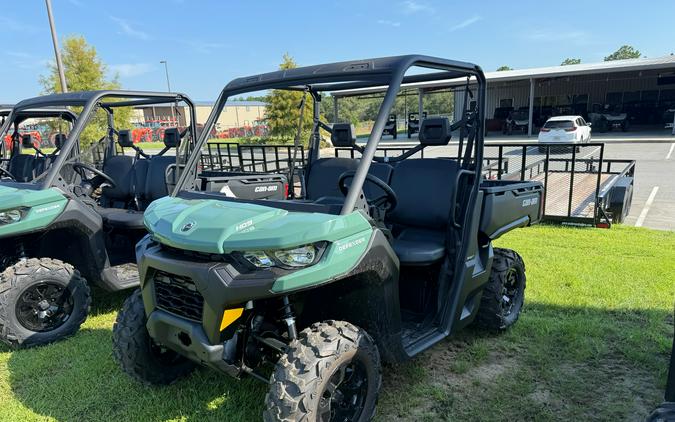 2026 Can-Am Defender DPS HD9