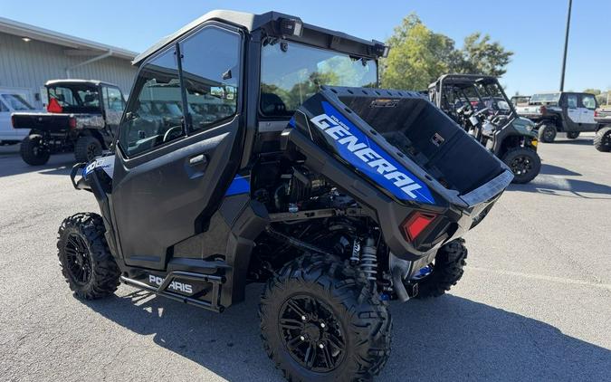 2020 Polaris® GENERAL® 1000 Deluxe