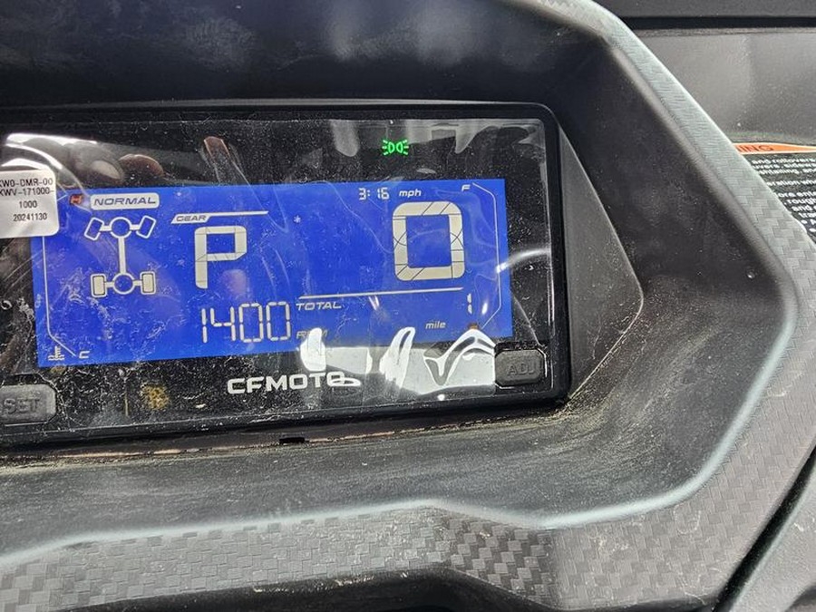 2025 CFMOTO UFORCE 800 XL