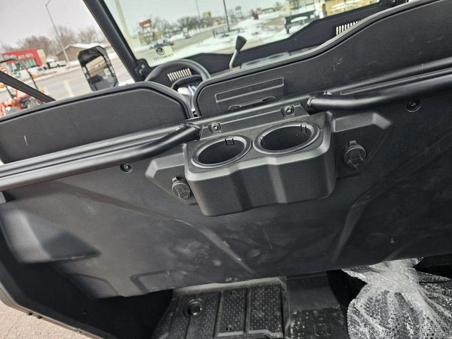 2025 CFMOTO UFORCE 800 XL