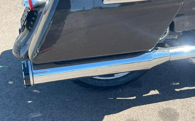 2021 Harley-Davidson® Street Glide Base