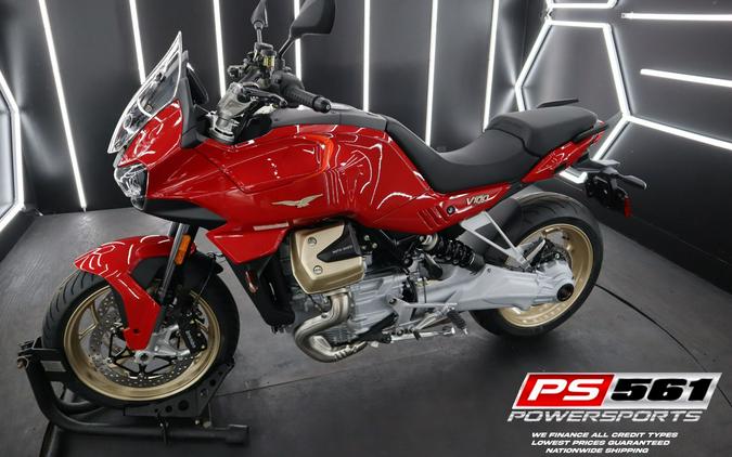 2023 Moto Guzzi V100 Mandello