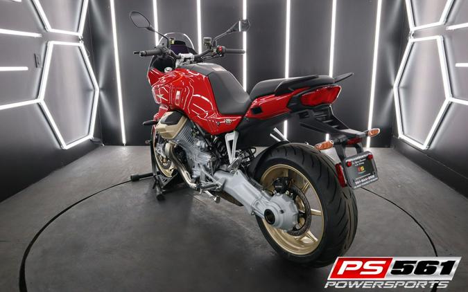 2023 Moto Guzzi V100 Mandello