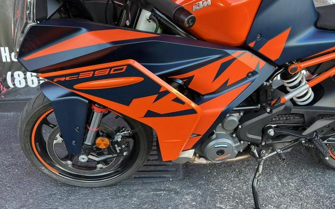 2023 KTM RC 390