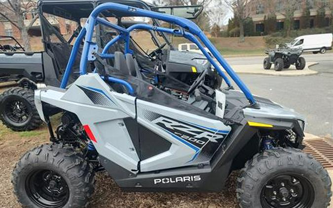 2026 Polaris RZR 200 EFI