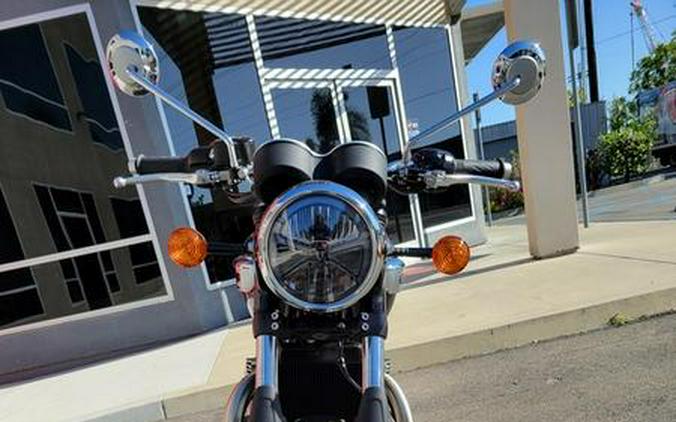 2026 Triumph Bonneville T100 Jet black