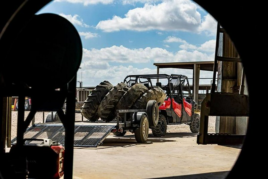 2023 PIONEER 1000-6 DLX CRE - Honda