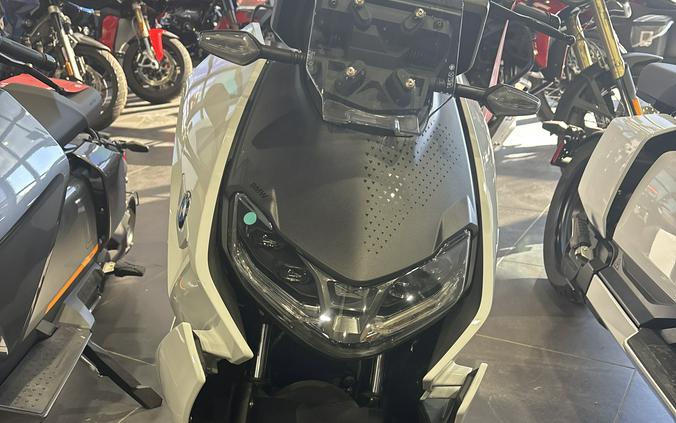 2023 BMW CE 04