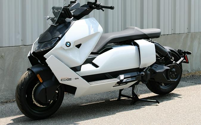 2023 BMW CE 04