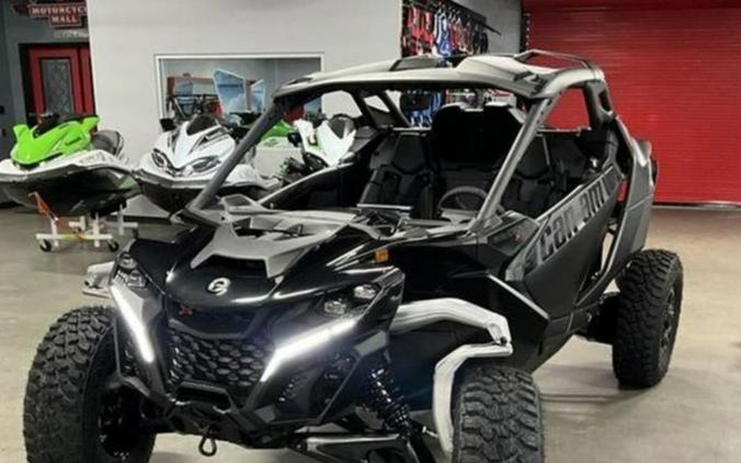 2024 Can-Am™ Maverick R X rs