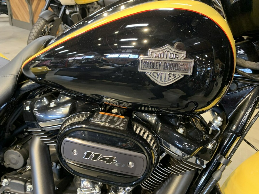 PRICE REDUCED ! H-D Certified 2023 Harley-Davidson FLHXS 1598 Miles