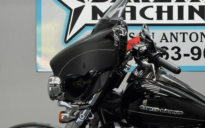 2015 Harley-Davidson® FLHTK - Ultra Limited