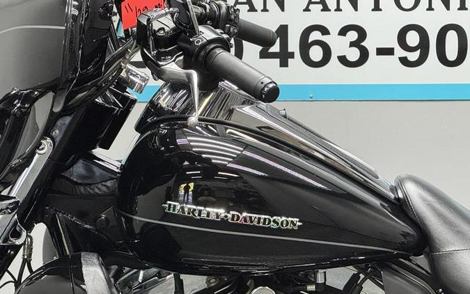 2015 Harley-Davidson® FLHTK - Ultra Limited