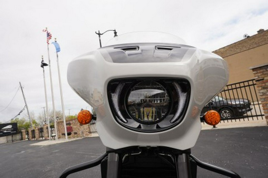 2026 Indian Motorcycle Chieftain® PowerPlus Dark Horse with 112