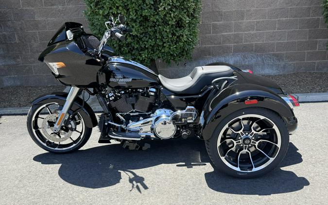 FLTRT 2026 Road Glide 3