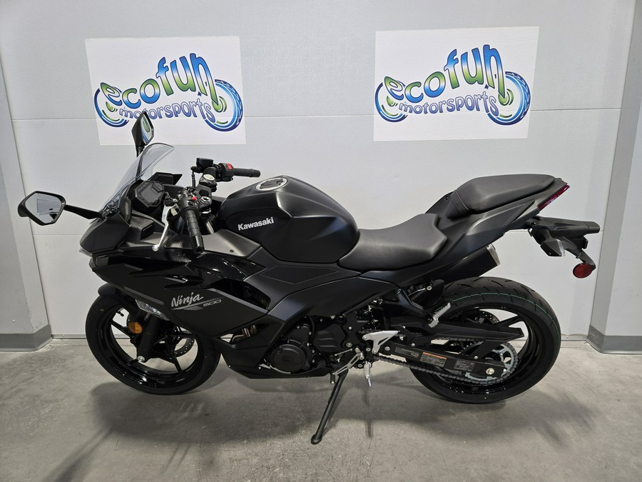 2026 Kawasaki Ninja® 500 ABS