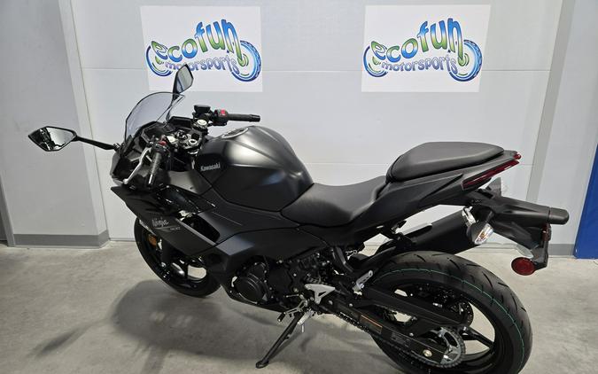2026 Kawasaki Ninja® 500 ABS