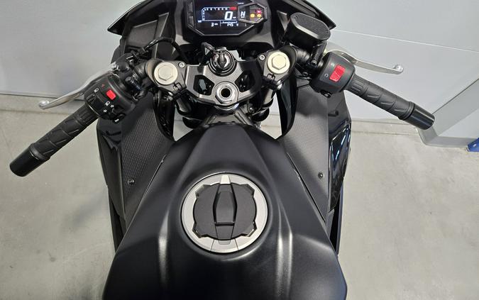 2026 Kawasaki Ninja® 500 ABS