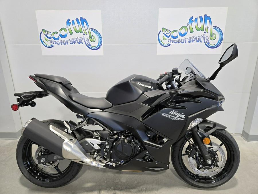 2026 Kawasaki Ninja® 500 ABS