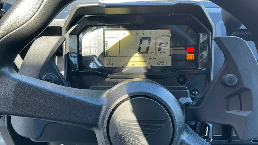 2026 Honda Pioneer 1000-5 Deluxe