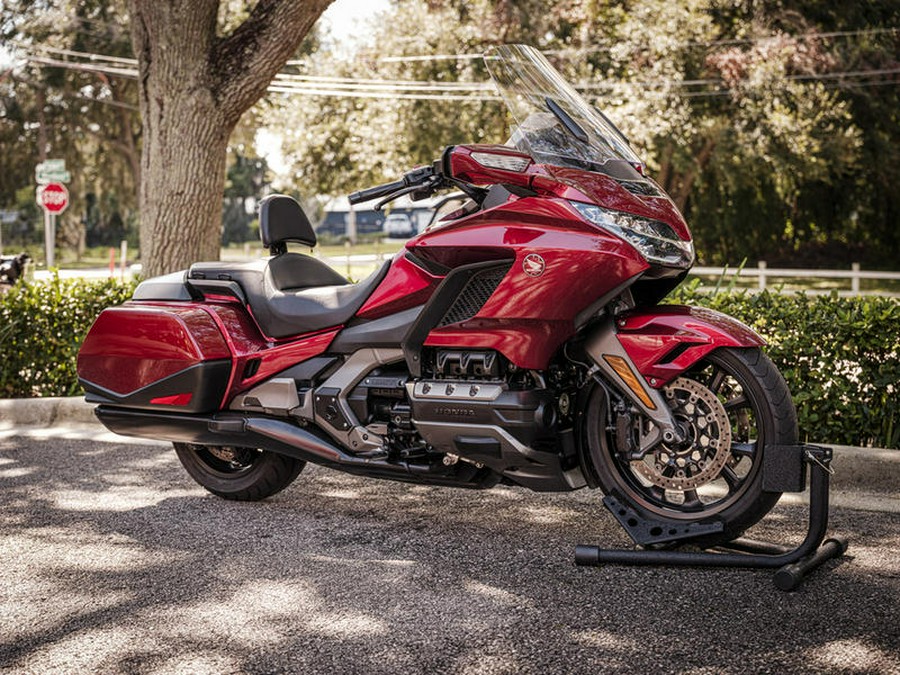 2018 Honda® Gold Wing Automatic DCT Candy Ardent Red