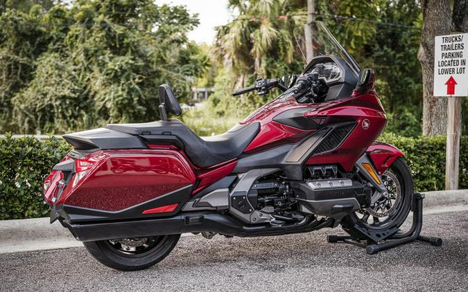 2018 Honda® Gold Wing Automatic DCT Candy Ardent Red