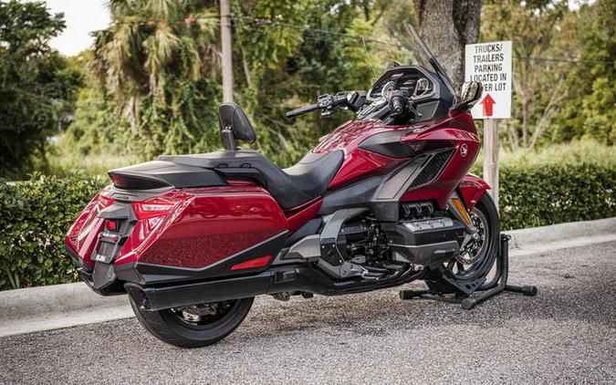 2018 Honda® Gold Wing Automatic DCT Candy Ardent Red