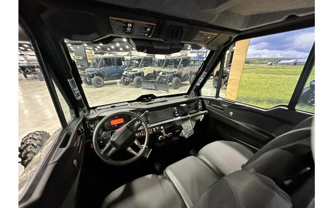 2026 Can-Am DEFENDER MAX XT CAB HD11