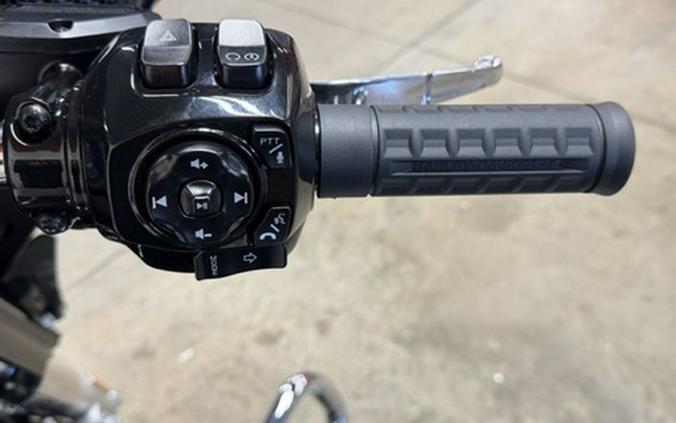 2024 Harley-Davidson FLHX - Street Glide