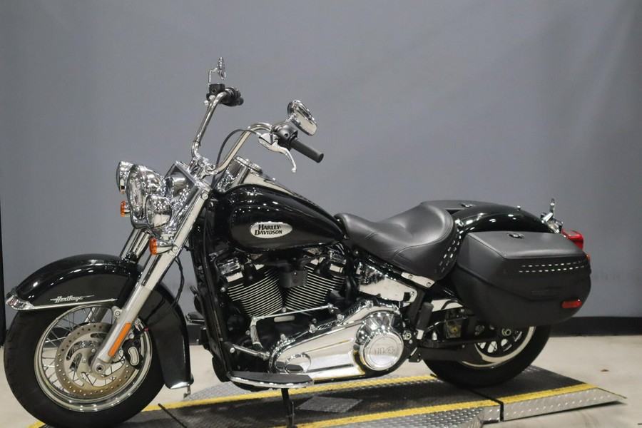 2023 Harley-Davidson Heritage Classic FLHCS
