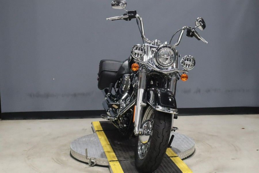 2023 Harley-Davidson Heritage Classic FLHCS