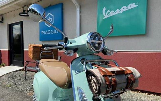 2023 Vespa Primavera 50 Pic Nic