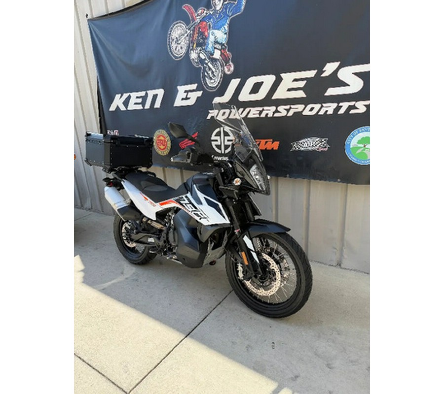 2019 KTM Adventure 790