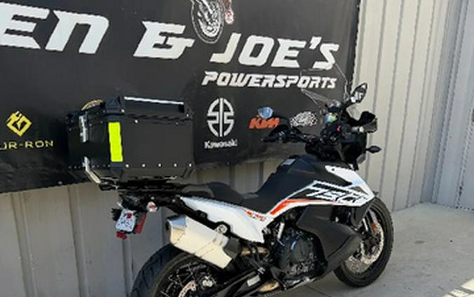 2019 KTM Adventure 790